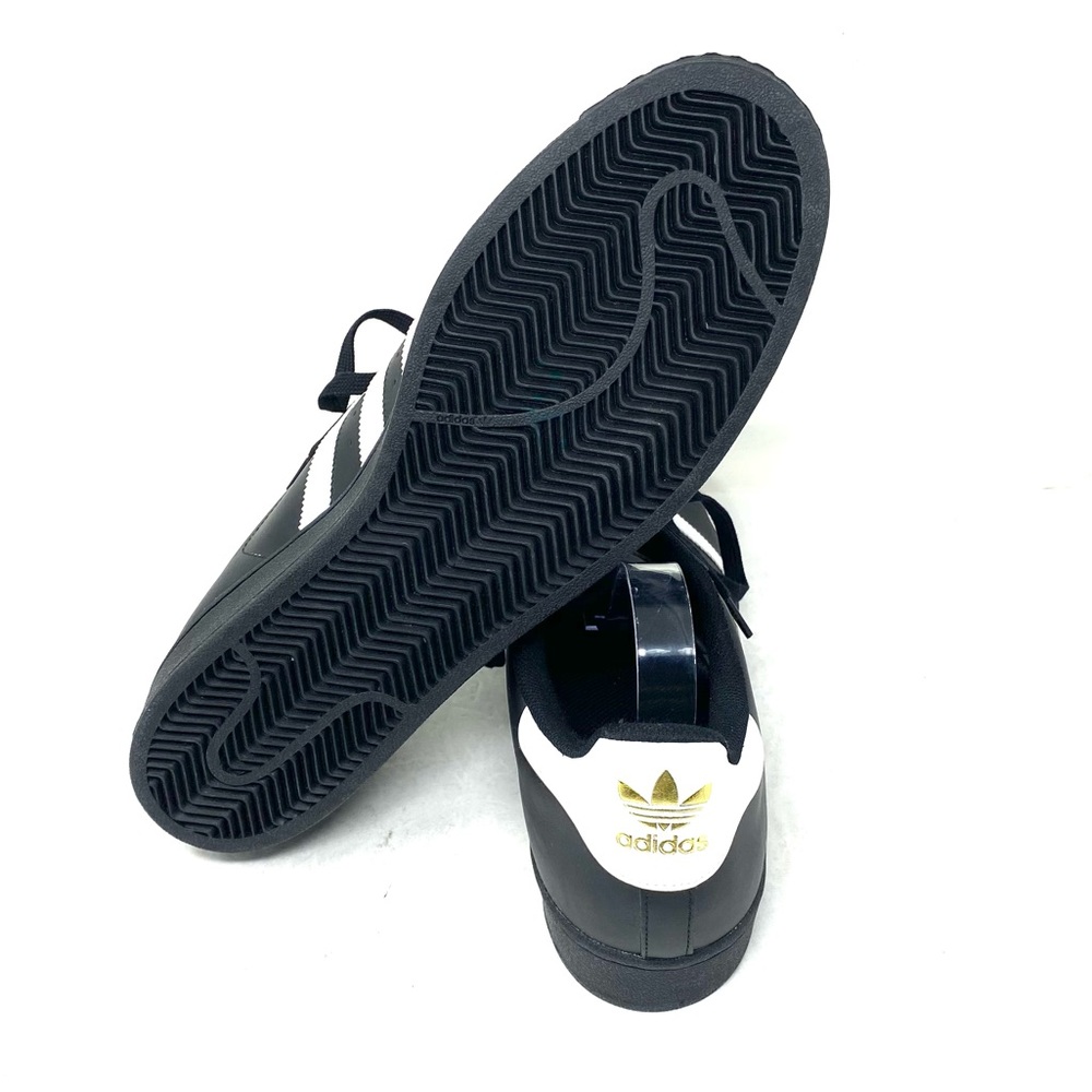 NEW Adidas Superstar - Picture 3 of 7